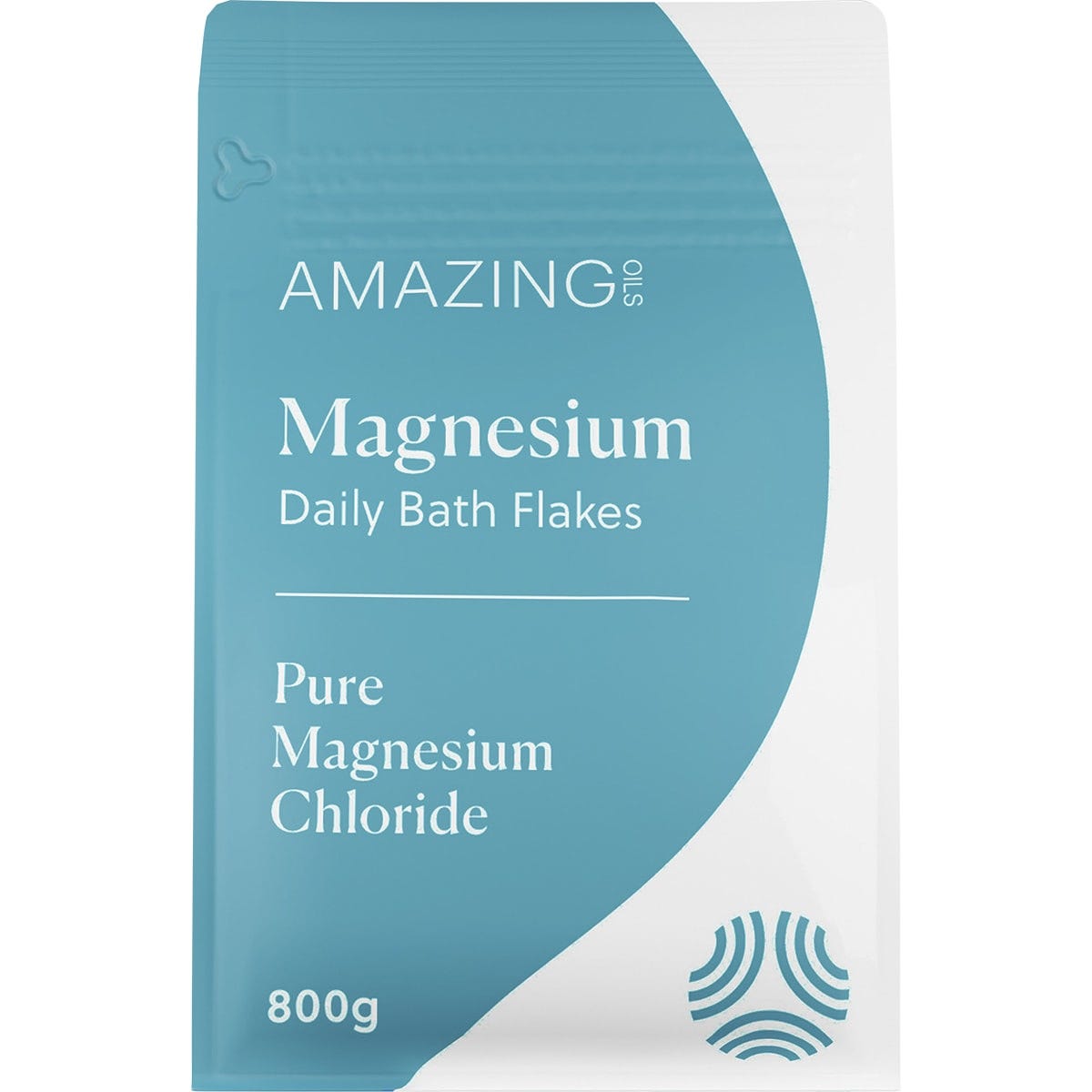 800g bag of Amazing Oils Magnesium Daily Bath Flakes with pure magnesium chloride and a blue beach-themed label.