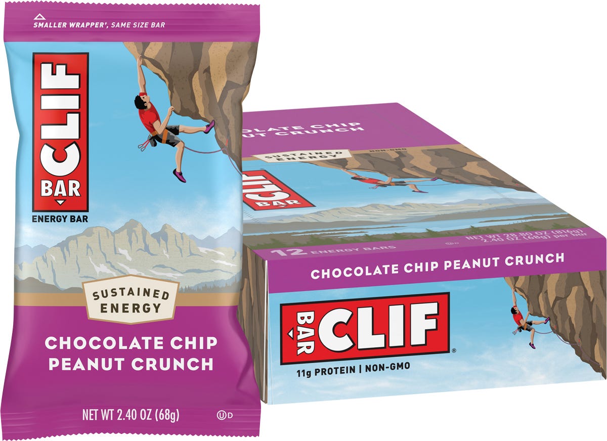 12-pack box and individual 68g wrapper of CLIF Bar Chocolate Chip Peanut Crunch energy bars with organic oats.