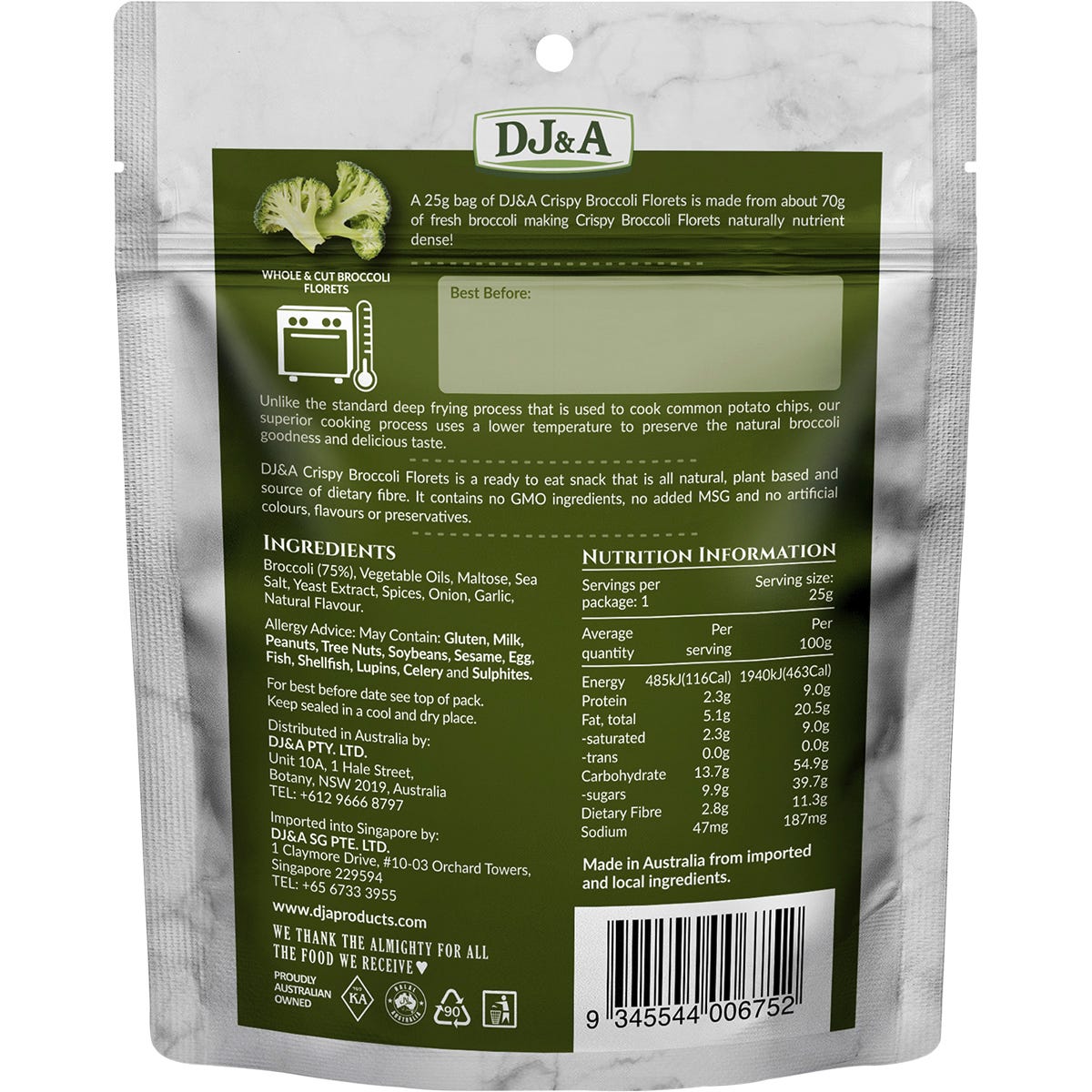 Green bag of DJ&A Crispy Broccoli Florets 25g featuring real dried broccoli pieces on a white background.