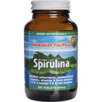 Green Nutritionals Hawaiian Pacifica Spirulina 200 tablets bottle with green labels on a white background.